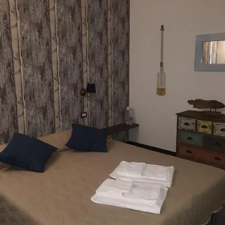 Casa de hóspedes Porta Marina 3*