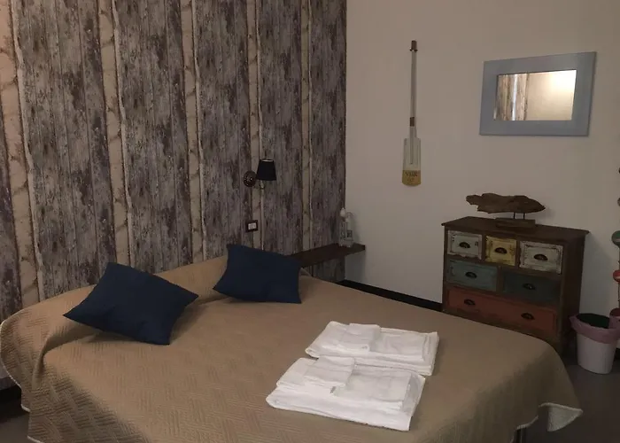 Πανσιόν Porta Marina 3*