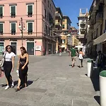 Porta Marina Gæstehus La Spezia