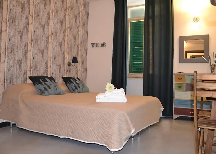 Porta Marina Gæstehus 3*