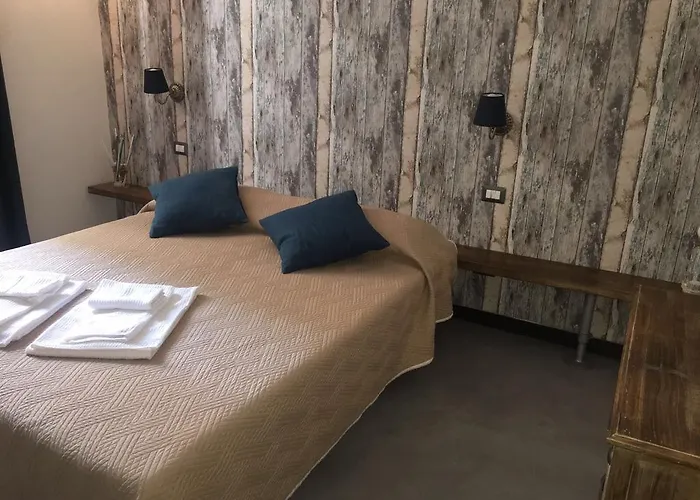 Pensión Porta Marina 3*