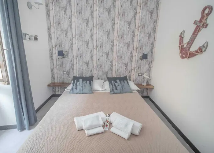 Pensión Porta Marina La Spezia